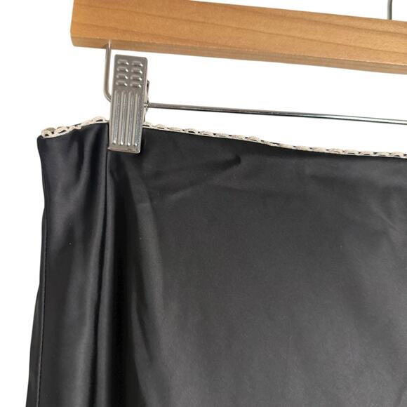 House of Harlow 1960 Revolve Solid Black Satin Maxi Bias Slip Skirt Size Medium - Picture 2 of 9